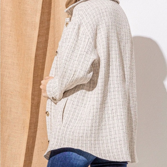 Beige Tweed Button Down Shacket - Picture 4 of 4